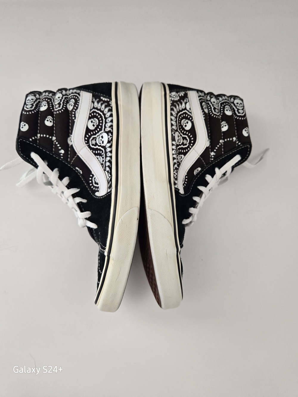 Vans Unisex SK8-Hi Bandana  Paisley & Skull High-Top Sneakers-men 6/women 7.5